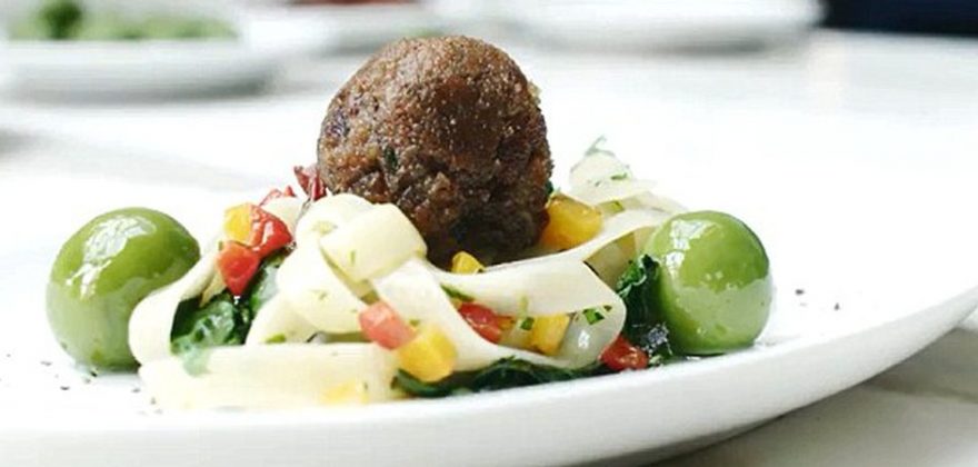 Start-up norte-americana cria carne de frango e de pato sem ferir qualquer animal