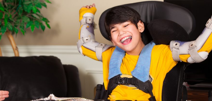 Quando a moda se torna inclusiva e adaptada a portadores de deficiência