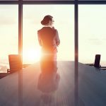 Empresas lideradas por CEOs inventores são mais inovadoras, diz estudo