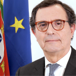 Ministro da Economia e da Coesão Territorial.