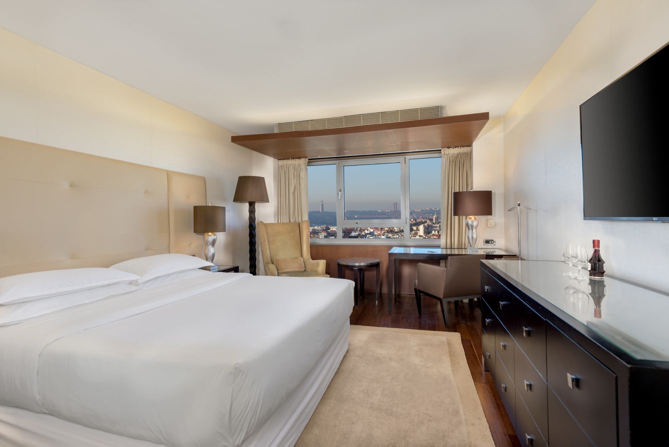 Sheraton_Quarto Club Queen