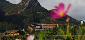 The Arcadia Place, Lugu Lake